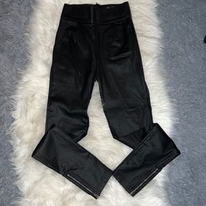 💜 Faux Fur High-Waisted Pant💜